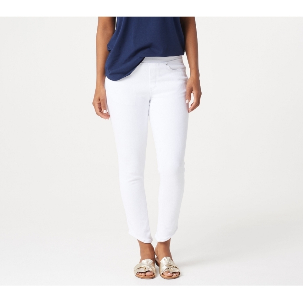 Belle By Kim Gravel Flexibelle Dark Wash Pull-on Jeans With Curved Hem Size 10 - Picture 11 of 11